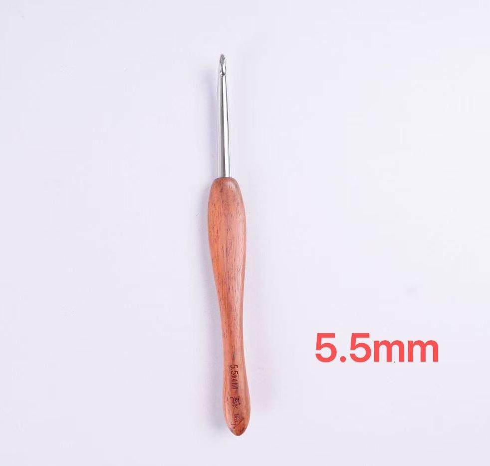 Crochet Blood Sandalwood Handle Hand Knitting Tool Non-Slip Stainless Steel Crochet