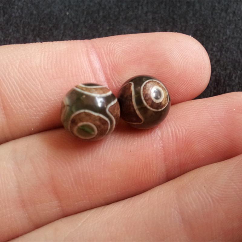Tibetan Three-Eyed Agate 10mm Round Beads for DIY Bracelets, Chains, and Waist Beads. 10mm