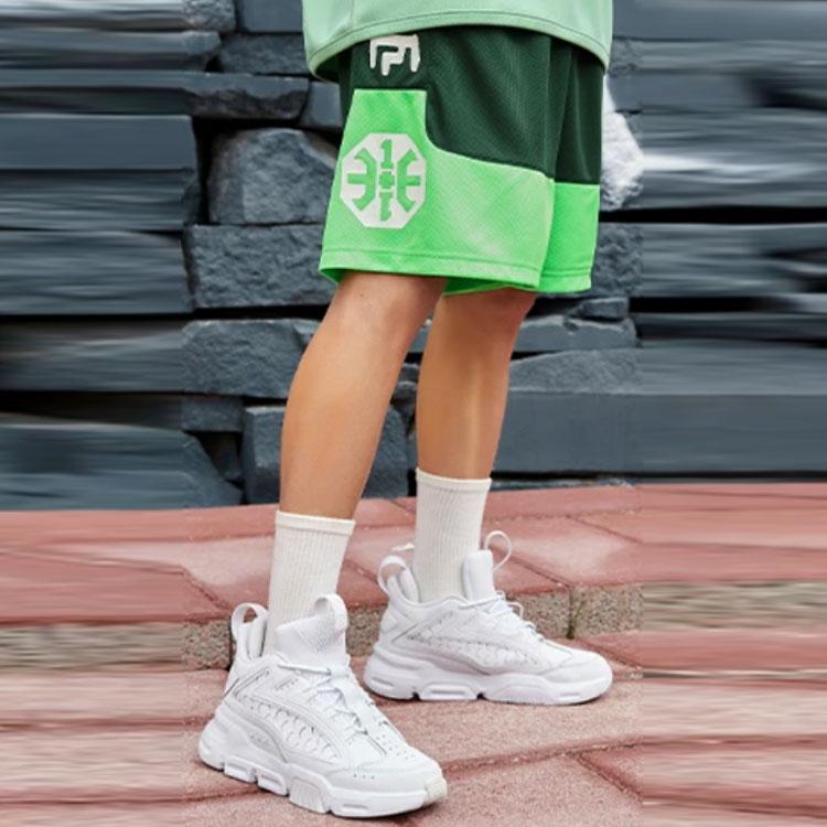 Li Ning X Jon Burgerman Artist Collaboration Series Logo Print Spliced Loose Fit Competition Shorts Men Shorts AAPR371-5