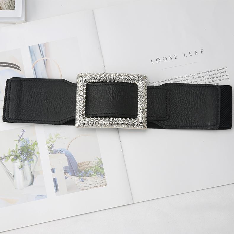 

Украшение, инкрустированное черными бриллиантами, Сверхширокий эластичный пояс, Женский простой пуховик с поясом-кушаком чёрный