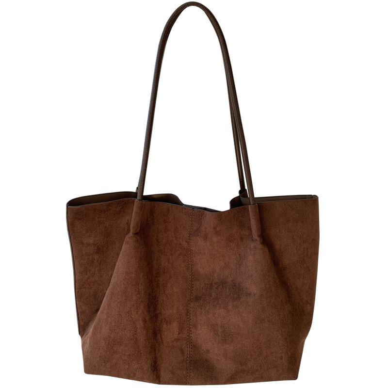 Autumn and Winter Retro Suede Large-capacity Tote Bag, New Stylish and Simple Class Commuting Portable Shoulder Bag