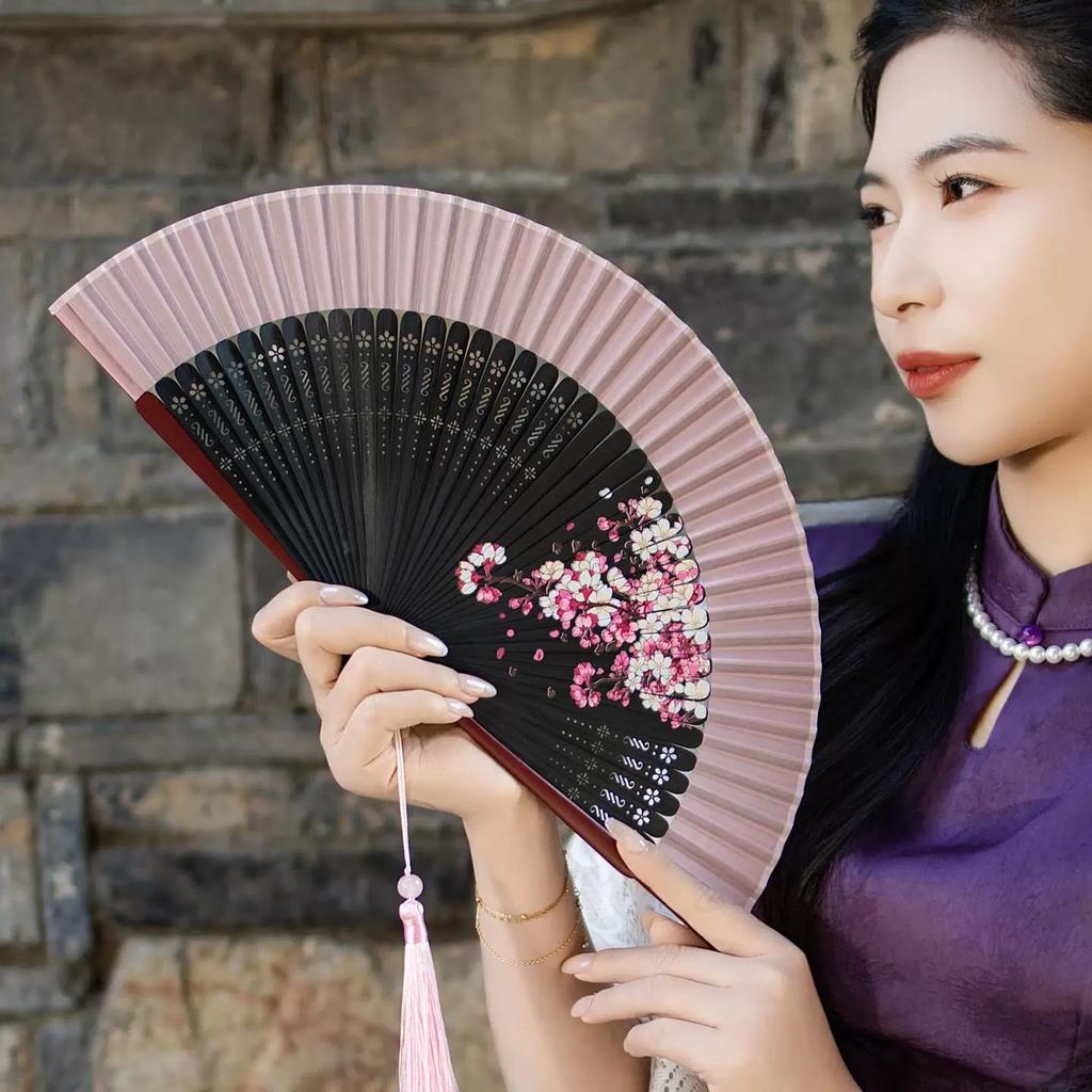 New Style Ancient-Style Fan for Girls with Good Looks, Foldable and Portable for Ladies, Exquisite and Compact, Suitable for Performance with a Qipao