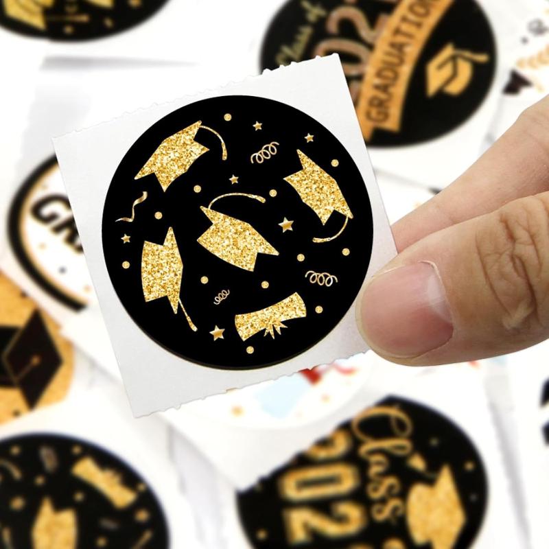 

500Pcs/Set 2026 Graduation Stickers Gold Foil Round Adhesive Labels Sticker Graduation Party Gift 500pcsset