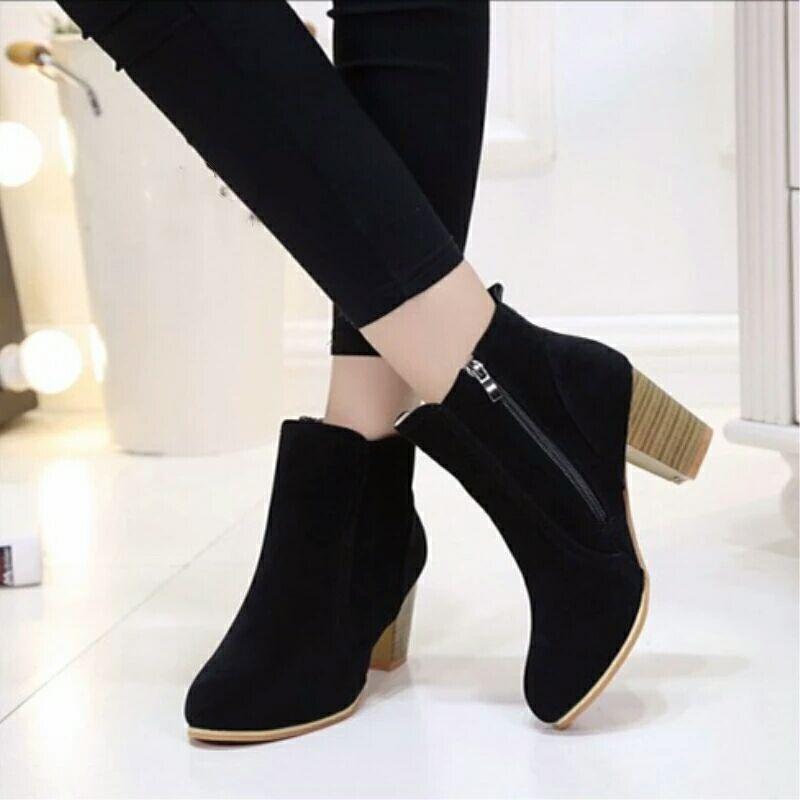 

Осень и зима новые ботильоны с круглым носком и боковой молнией на высоком каблуке женские большого размера замшевые ботинки Мартина на толстом каблуке 35 чёрный