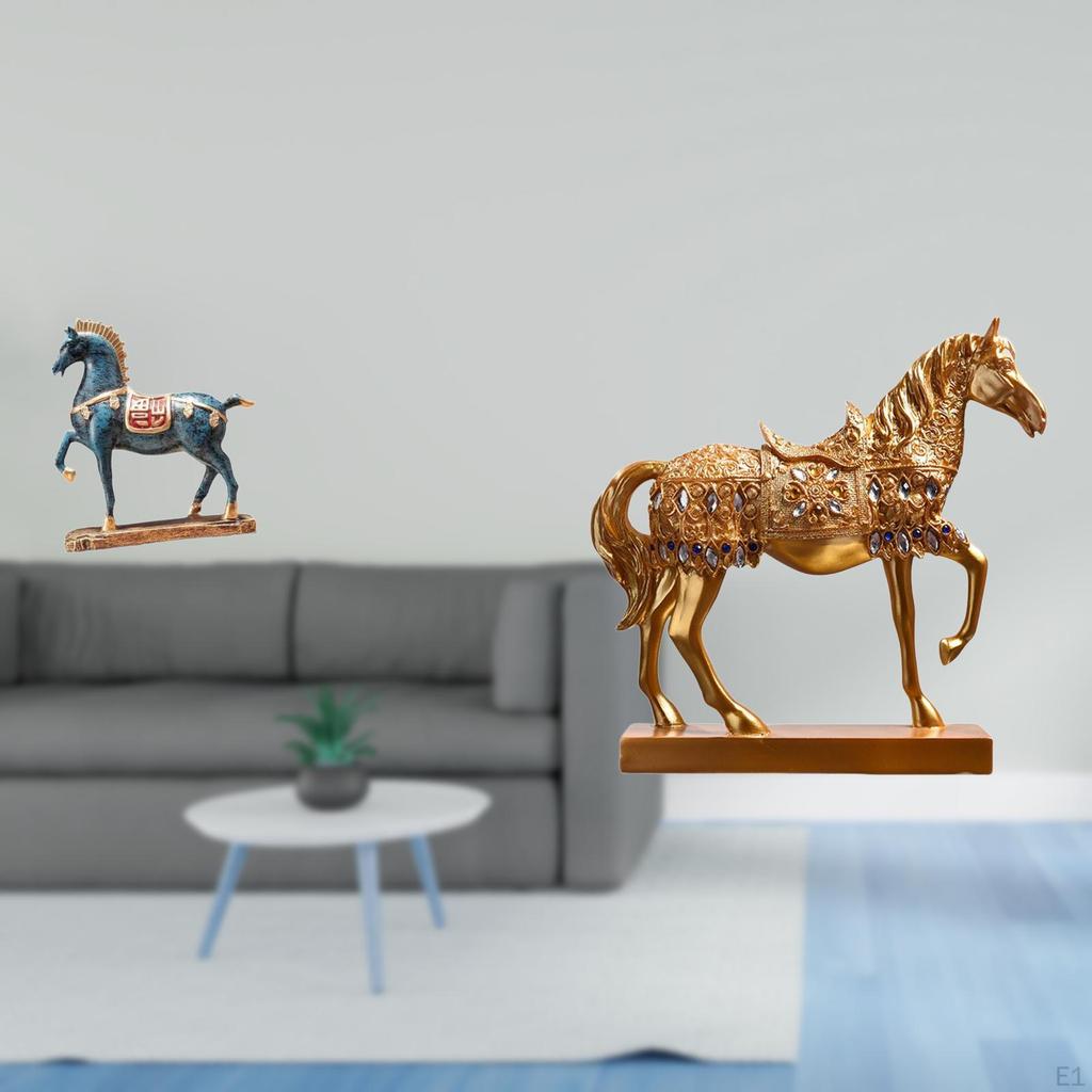 Horse Figurine Sculpture Ornament for Desk And Living Room Bookcase Decoration Engraved Resin Animal