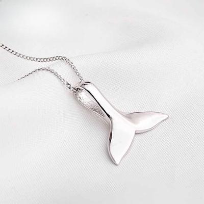 Necklace Fishtail Pendant Dolphin Women's Necklace Collarbone Chain
