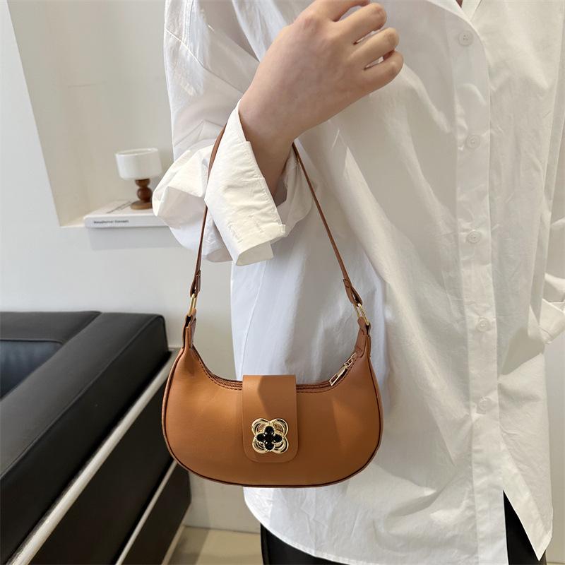 New Retro 2025 Bag Women's Fashion Versatile Texture Crescent Commuter Messenger Bag High-end Shoulder Armpit Bag