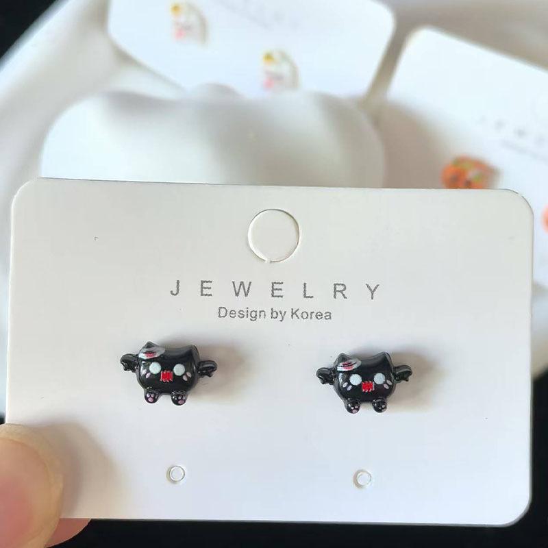 

Хэллоуинские причудливые милые серьги-пусеты с мультяшными привидениями на магнитах, не требующие прокола