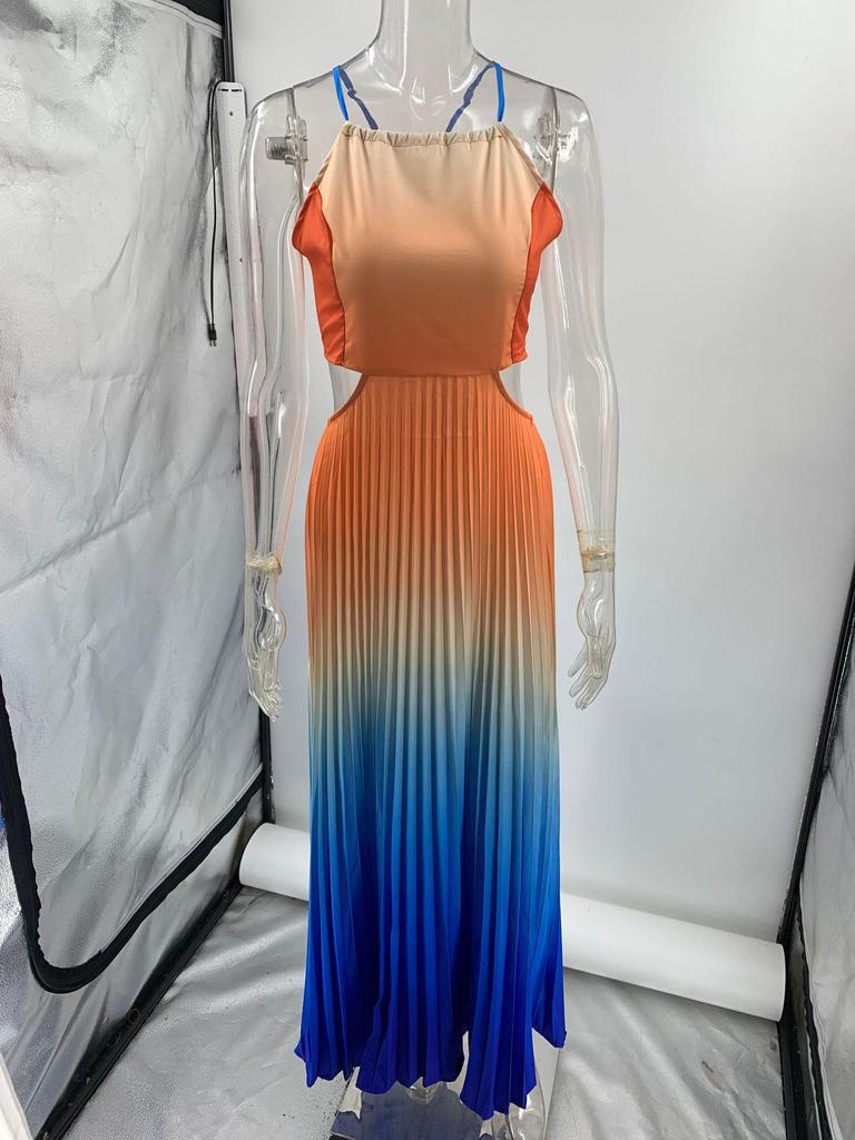 2025 European & American Gradient Sleeveless Backless Pleated Dress