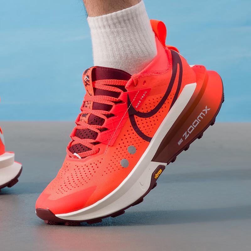 Nike Men s FD5190-800 Running Shoes US 9