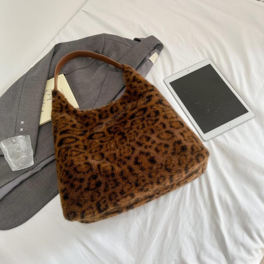 Hobo Bag for Women Plush Black Leopard Print Single Shoulder Carry Daily Use