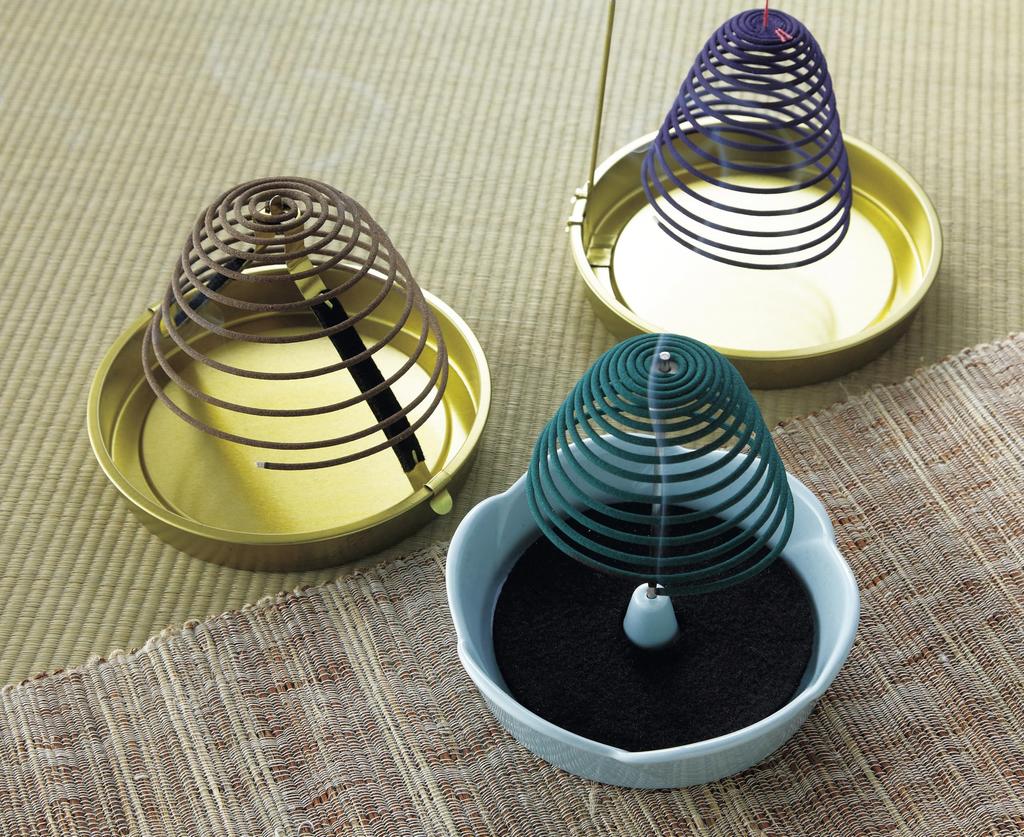 Maruesu Myoo Lavender Spiral 10 Stringless Incense, Low-Smoke Incense, Incense, Rolls,