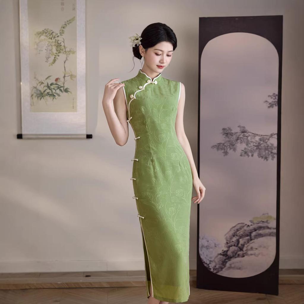 New Chinese-style improved cheongsam 1011 new fresh national style green sleeveless long thin elegant temperament dress