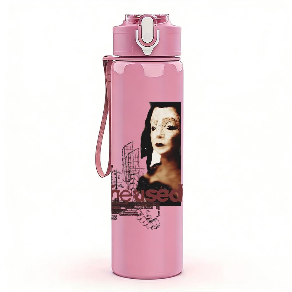 1PC Retro Female Singer Dark Grayscale Portrait Print 750ml Portable Sports Water Bottle Leakproof Gym Outdoor Travel Drink Cup