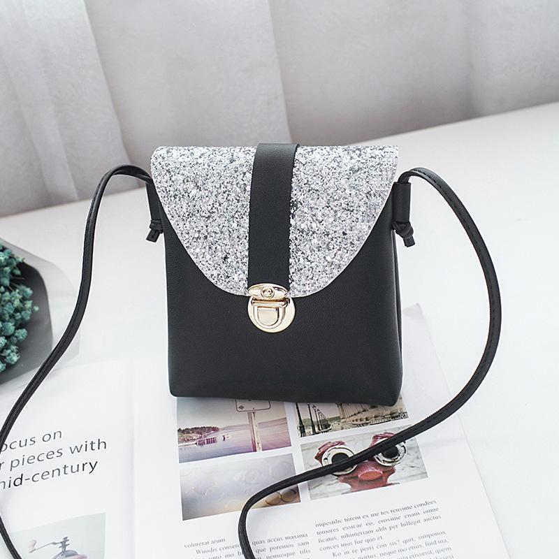 Chic Female Shoulder Bag With Sparkling Sequins And Stylish Compact Design