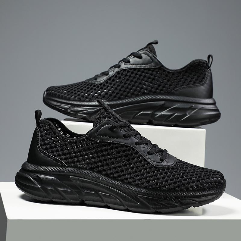 Sapatos masculinos verão respiráveis brancos leves versáteis esportivos vazados de malha tamanho 49 tamanho grande sapatos casuais de corrida