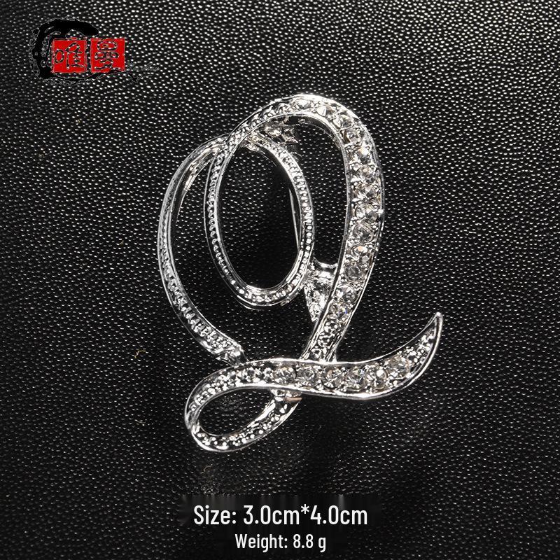 Men's Suit Jacket Brooch: Elegant English Letter Pin for a Stylish Touch