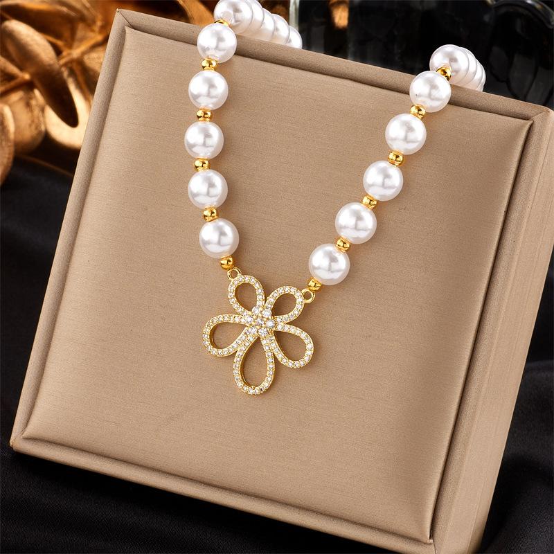 Ladies Titanium Steel Pearls Zircon Flower Pendant Necklace Jewelry one size