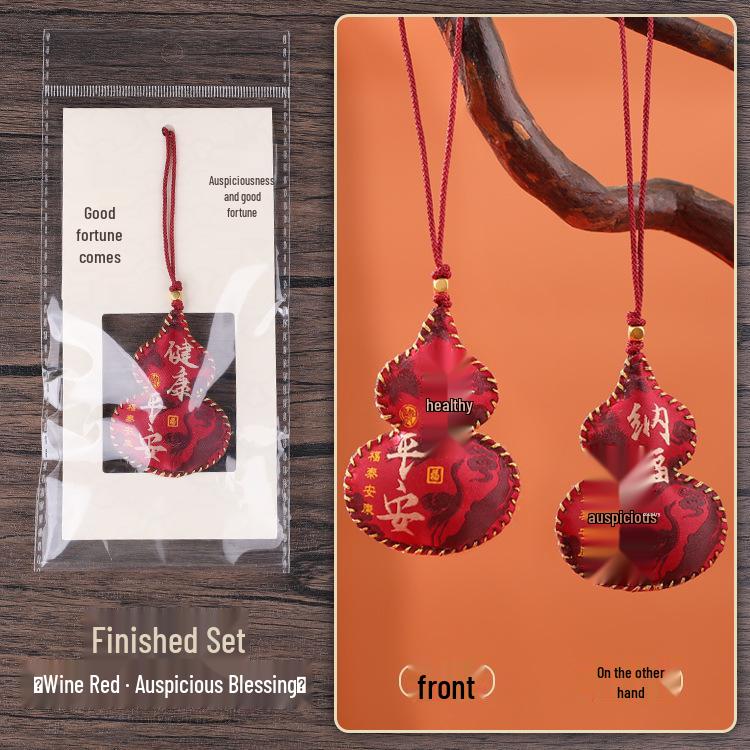 

Mid-Autumn Festival Gourd Pendant: Mosquito Repellent Ornament for Peace and Exam Success