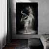 Zwart-Wit Balletdanser Canvas Schilderij Elegante Ballerina Houding Poster Print Wandkunst Afbeelding voor Woonkamer Huisdecoratie