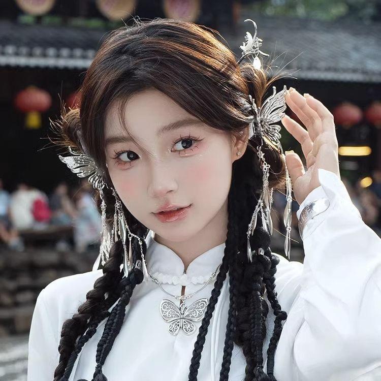 New Chinese Butterfly Tassel Grab Clip Ethnic Style Retro Back Head Disc Hair Shark Clip Hairpin Accessories Female Exquisite