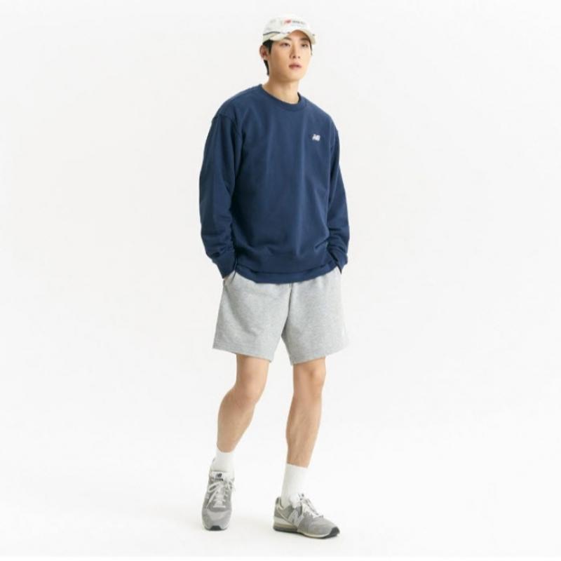 New Balance Long Sleeve Tee Kqj Nbnce2s021 59 Public Small Logo Sweatshirt  Semi Ove