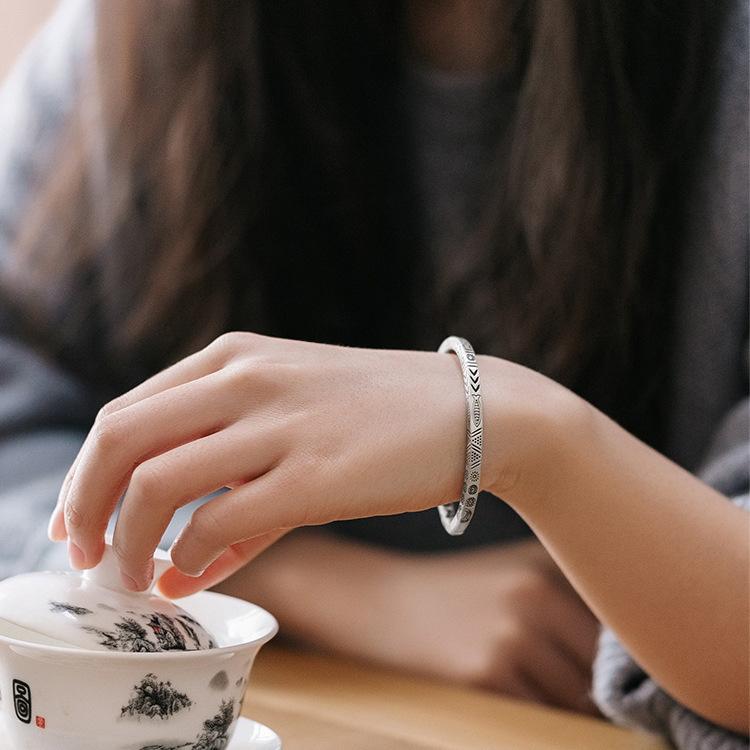 Hommes et Femmes Tendance Couple Rétro Motif en Relief Style Chinois