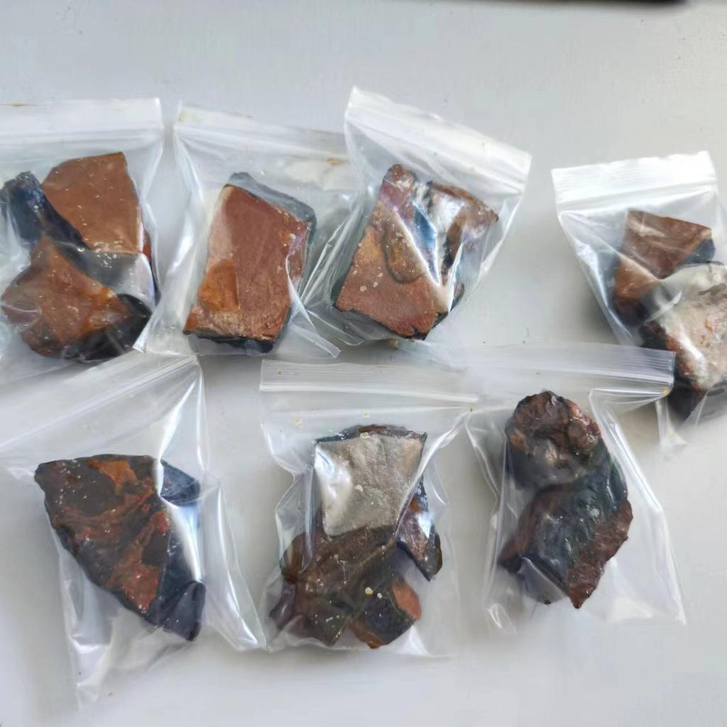 Naturalny Tygrysie Oko Surowy Kamień Surowy Kryształ Kwarcowy Reiki Uzdrawiająca Skała Mineralna Próbka Aromatycznej Dyfuzji Mineralnej Próbki