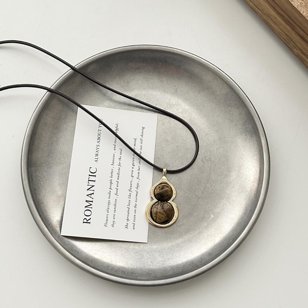 Women Light Luxury Fashion Vintage Long Gourd Pendant Sweater Necklace