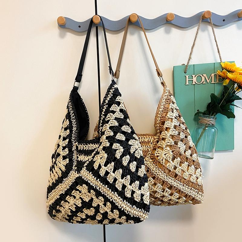 Fashi Straw Ctrasting Colors Large Capacity Shoulder Bags 2026 High Quality Versatile Sweet Bags Seaside Vacati Beach Bags