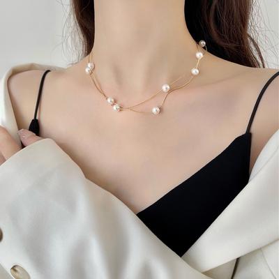 Elegante doppellagige Perlenkette Chokerhalskette koreanischer Schmuck sexy Schlüsselbeinkette für die Frau