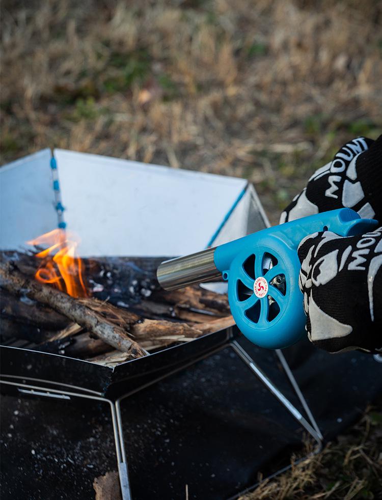 Hand-Cranked Mini Barbecue Blower for Outdoor Grilling and Kebab Cooking