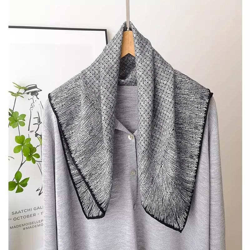 2026 winter new silk wool square scarf silk scarf neck warm scarf women s high-end sense small fragrant scarf women 63cm