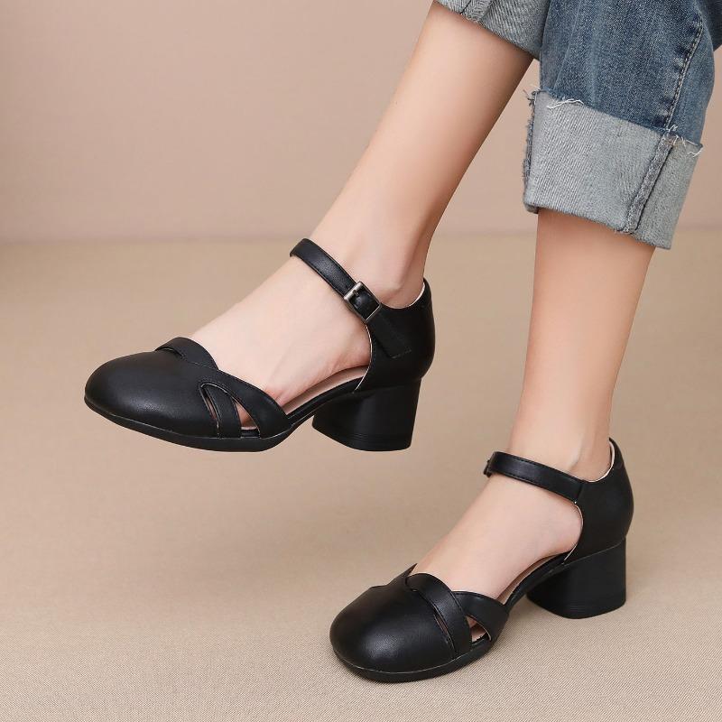 New Summer Soft Cowhide Hollow Woven Sandals Thick Heel Women's Shoes Breathable Medium Heel Shallow Mouth Single Shoes