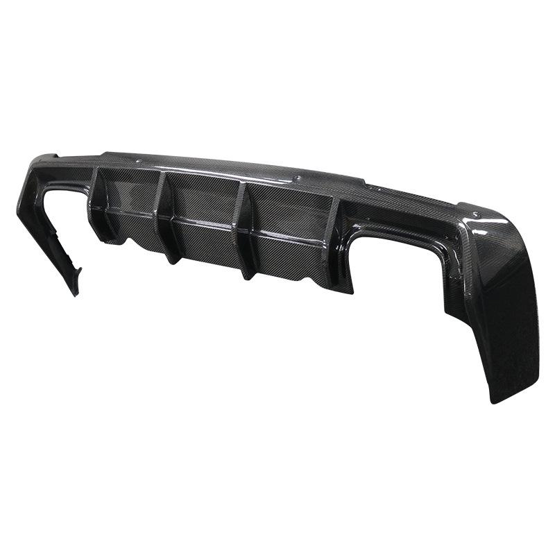 Dodge Challenger Carbon Fiber Rear Lip Spoiler: Four-Outlet Design for Small Body Kit Modification