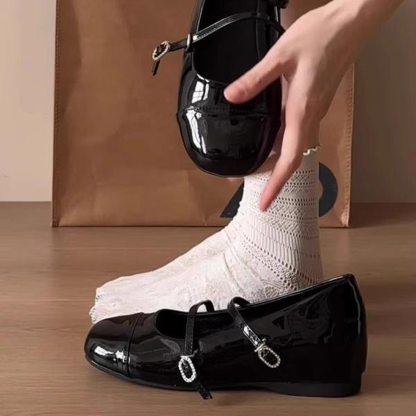 

Версия из овчины~ Французский темперамент плетение ажурное одно слово с открытым носком на толстом каблуке универсальные в отпускном стиле римские сандалии женские 35