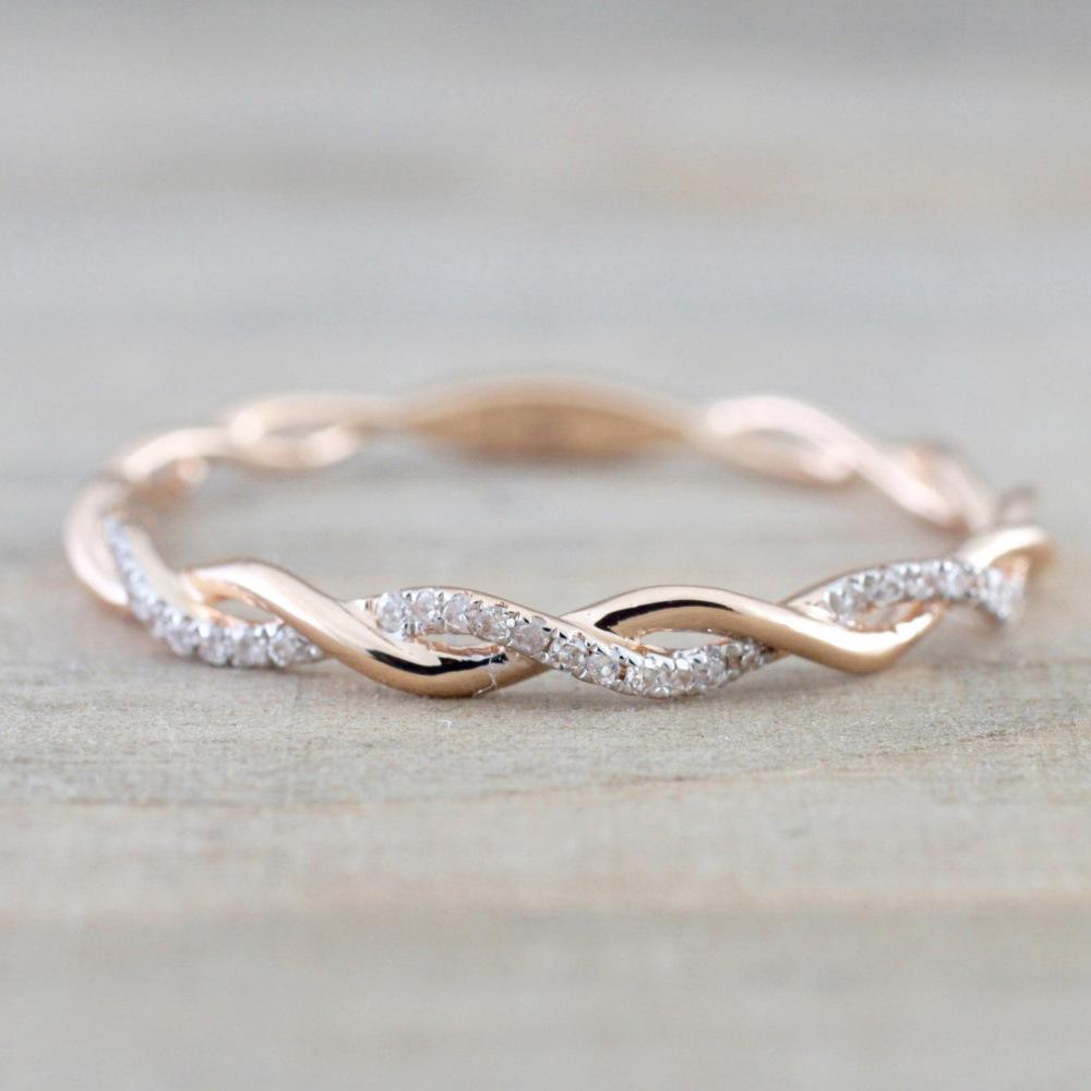

New Hot-Selling Diamond-Inlaid Twist Couple Ring Set – Fashionable European & American Women s Jewelry Size 6 серебряный