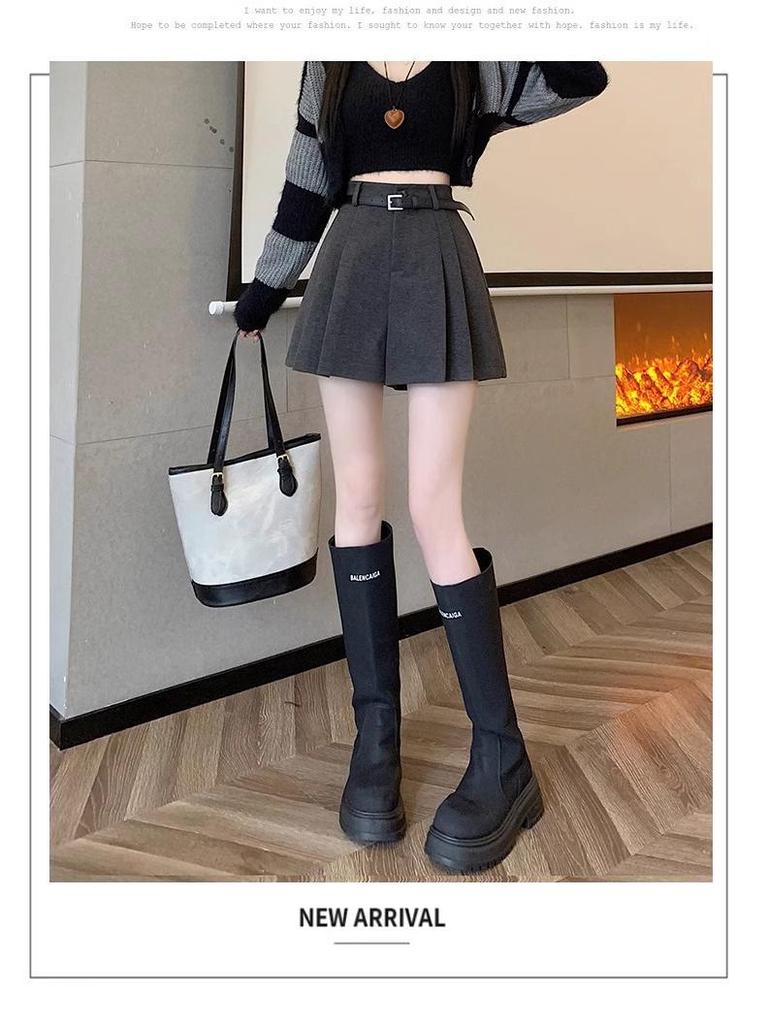 Woolen High-Waist Wide-Leg A-Line Shorts for Women, Petite Fit, Coffee Color, Perfect for Autumn and Winter