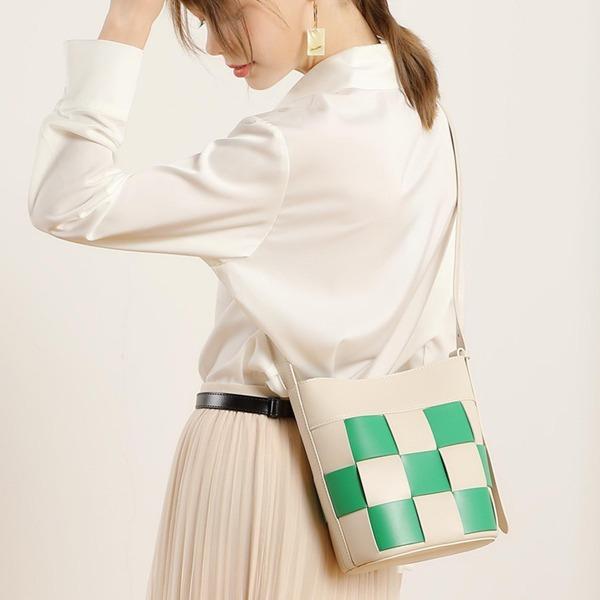 New Checkerboard Cowhide Versatile Bucket Bag Women's Large-capacity Niche Shoulder Messenger Bag