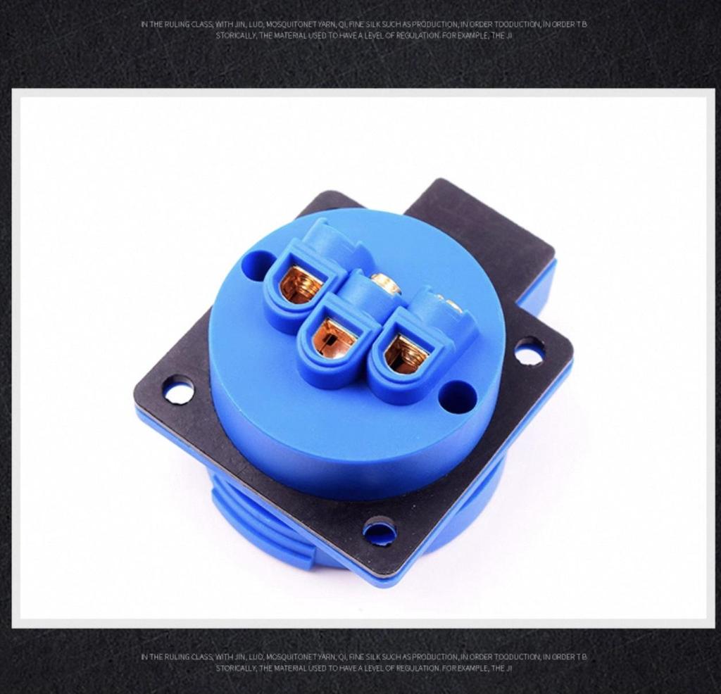 IP54 Waterproof 220V 10A 5-Hole Dustproof Socket with Flip Cover