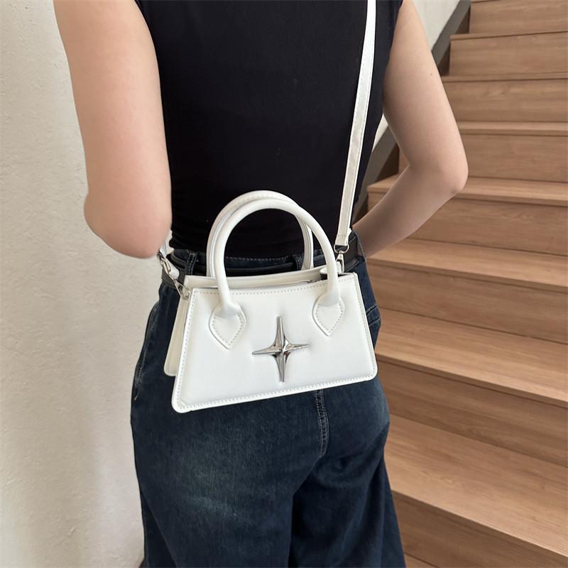 Trendy Street Style Small Square Bag Unique Retro Shoulder Bag For Daily Use
