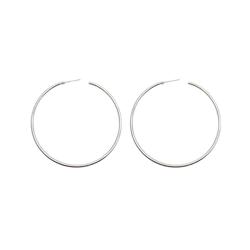Empfohlen! Sehr feiner schlichter Ring, Ohrstecker mit Silbernadel, Ohrringe für Damen in Kreisform, für eckiges Gesicht, Hochwertige Ohrstecker, Ohrringe.