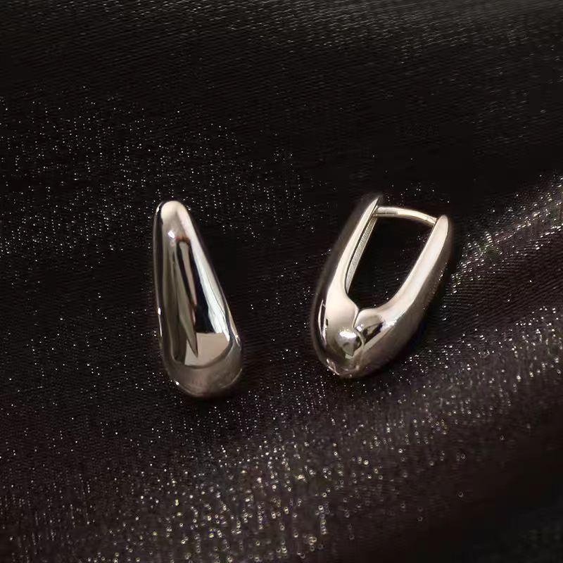 1pair Simple TearDrop Hoop Earrings, Chunky Gold Tone Water Droplet Earrings, U-Shaped Earrings, Oval Hoop Earrings Perfect Gift for Her