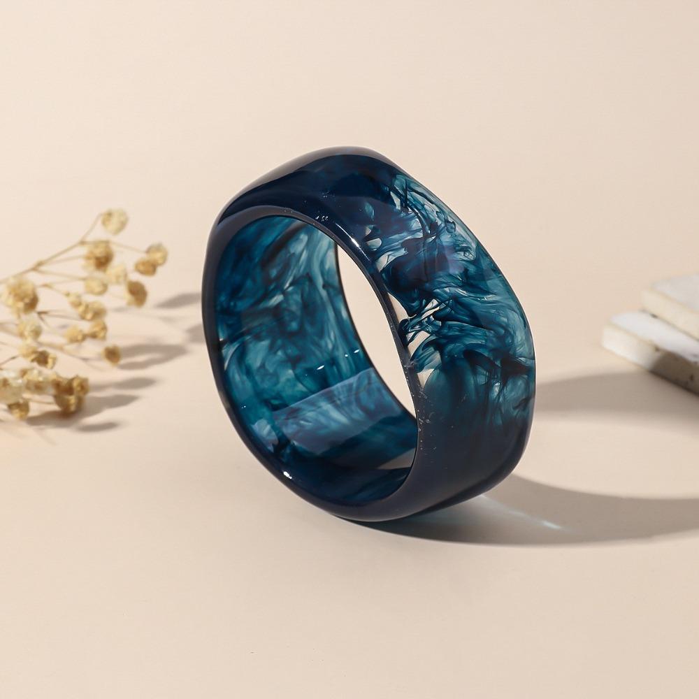 Irregular Geometric Charm Bracelet Wide Wrist Chunky Bangles Fashion Resin Bangle  for Women Girl