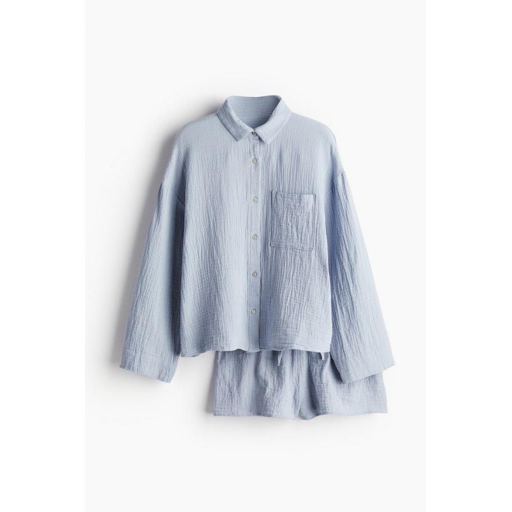 

Пижамная рубашка-шорты HM светло-пыльно-синие