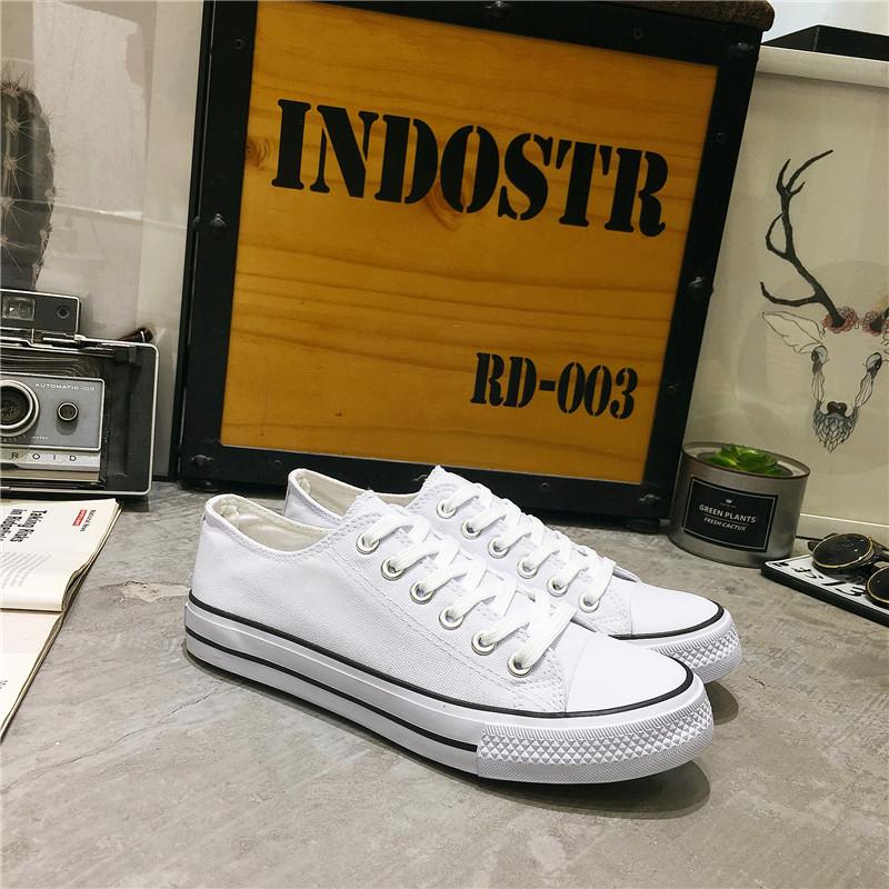 New Low Top Canvas Shoes Men's Fashion Student Shoes Large Size Skateboard Shoes