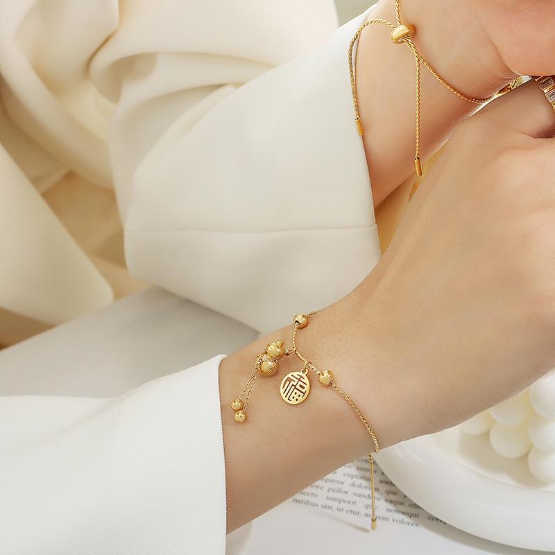Guochao 18k Gold Good Luck Gourd Fu Necklace and Bracelet Set