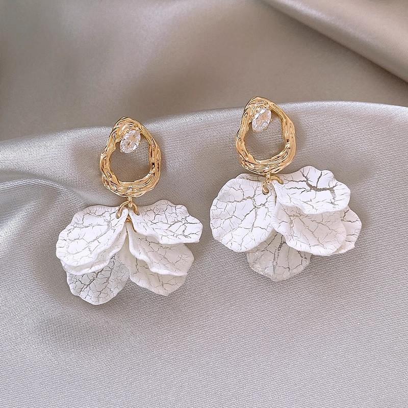Irregular metal zircon acrylic petal stud earrings flower earrings temperament light luxury design light style decoration