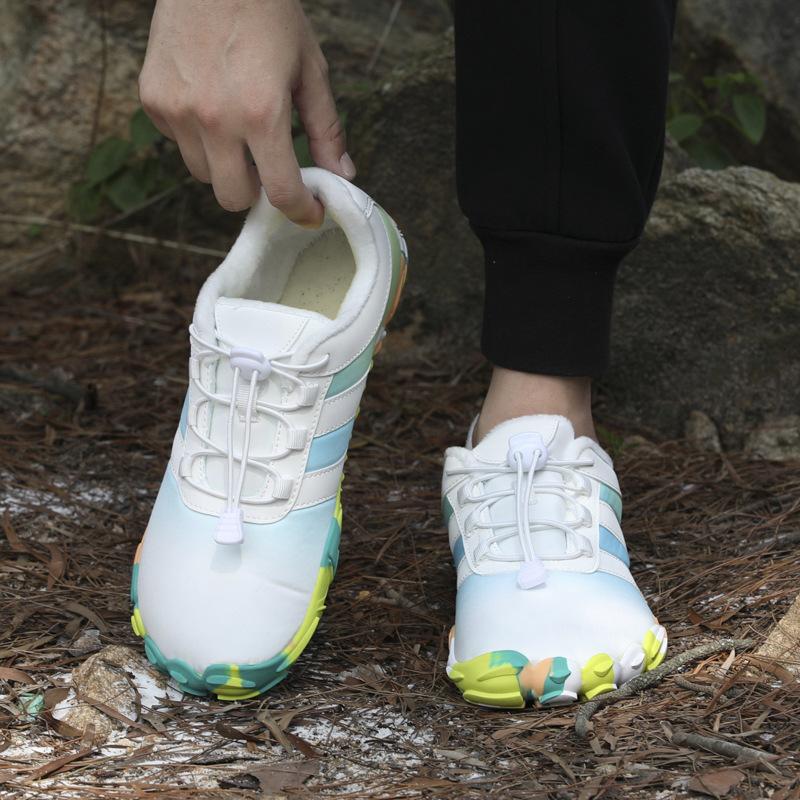 Winter new five-finger warm velvet cotton shoes outdoor sports running light cycling shoes couple shoes