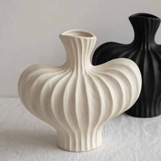 Decorative Vase Minimalist Plastic Vase Art Vase Table Centerpiece